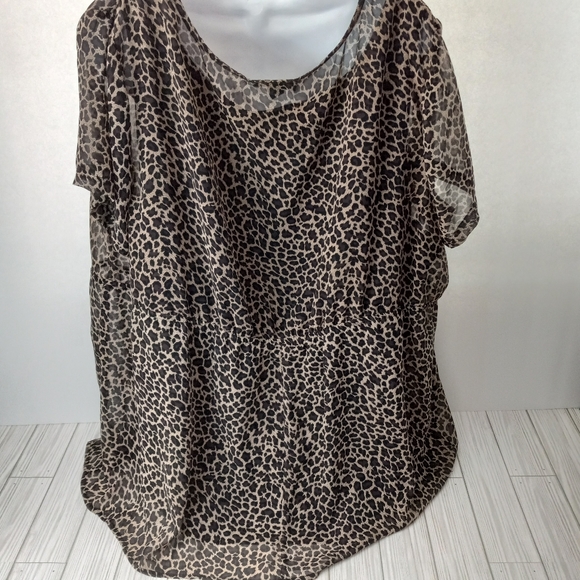 I.N. Studio Leopard Print Blouse - Picture 3 of 6